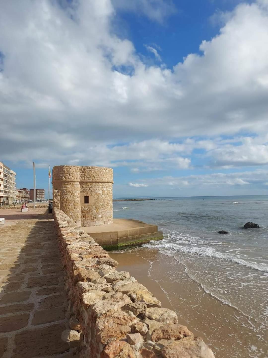 Cozy Apartment In La Mata 5 Minutes From The Beach Exterior foto